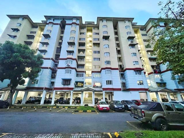 Apartment for sale in Kajang, Langat