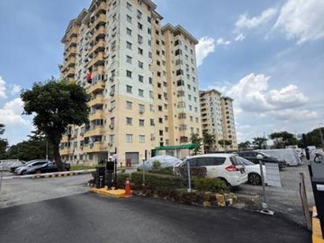 Apartment for sale in Petaling, Subang Jaya