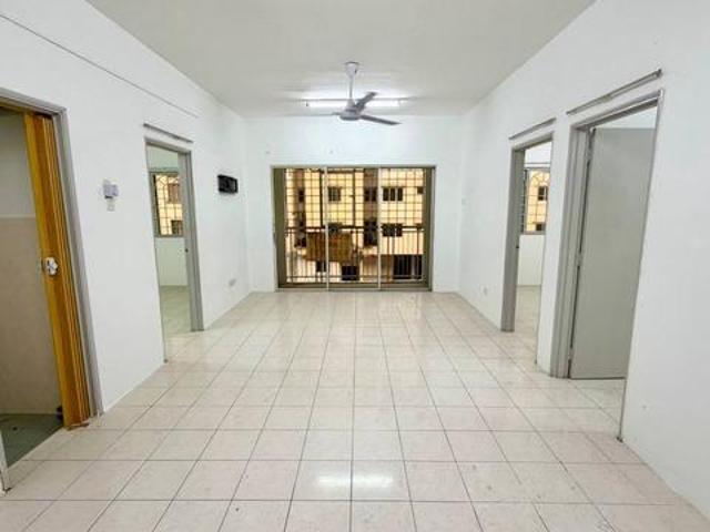 Apartment for sale in Kajang, Langat