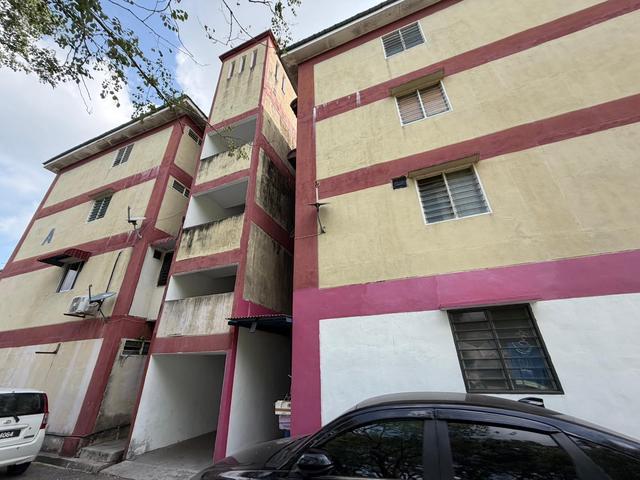 Flat for sale in Wellesley, Penang