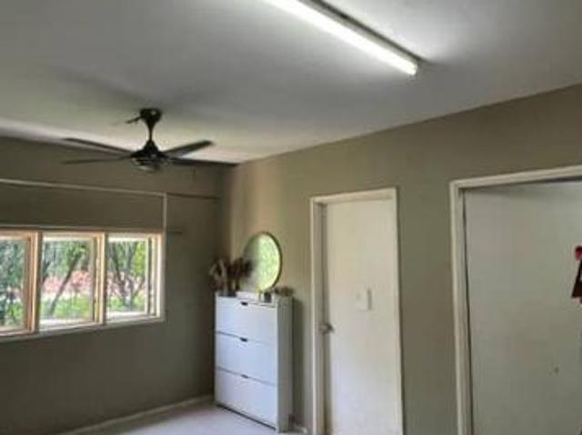 Flat for sale in Shah Alam, Petaling