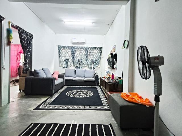 Flat for sale in Petaling, Subang Jaya