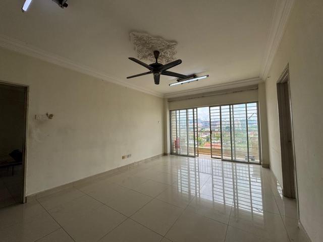 Apartment for sale in Country Heights Damansara, Kuala Lumpur