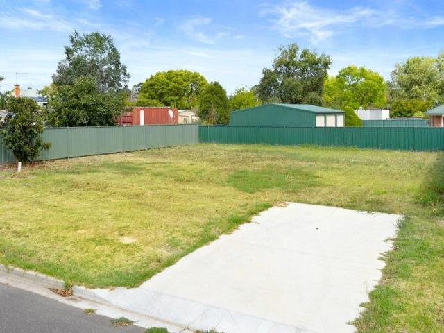 Land for sale in Alexandra, Victoria