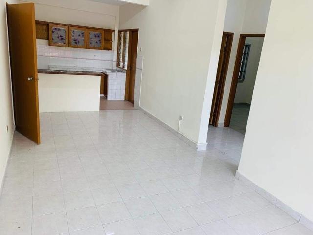 Apartment for sale in Kajang, Langat