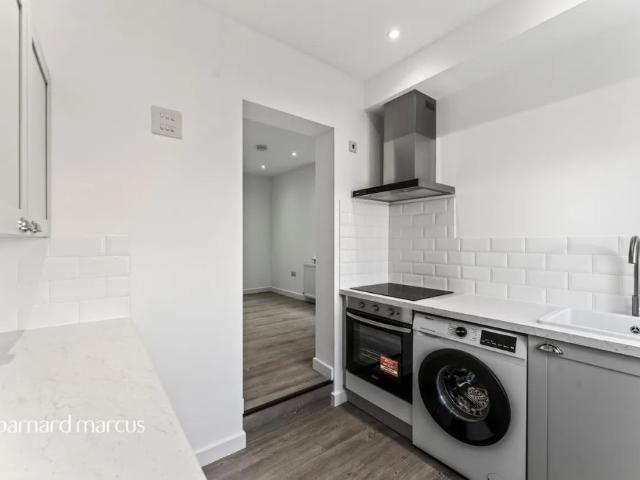 House for rent in Furzedown, Greater London
