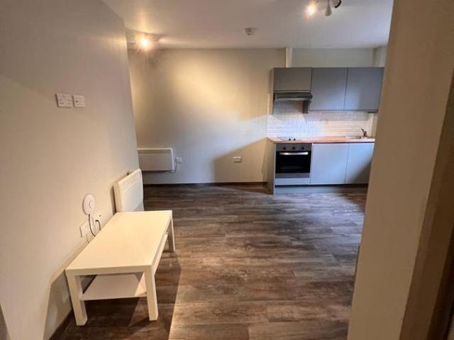 Studio for rent in Epping, Essex
