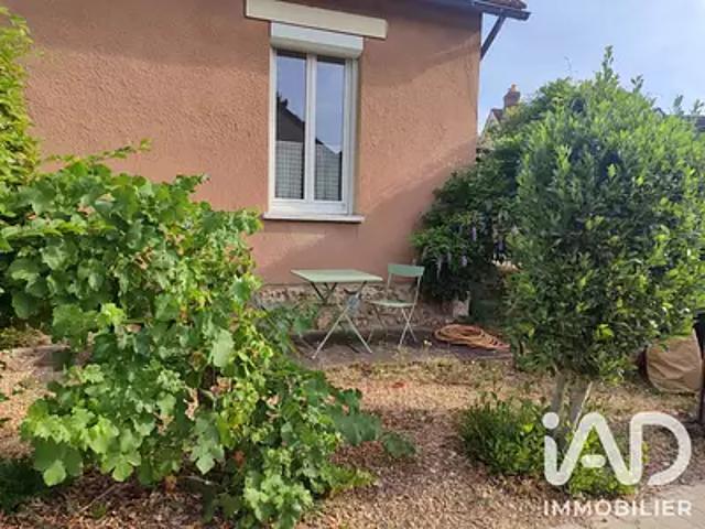 Maison vente à Chartres, Lèves