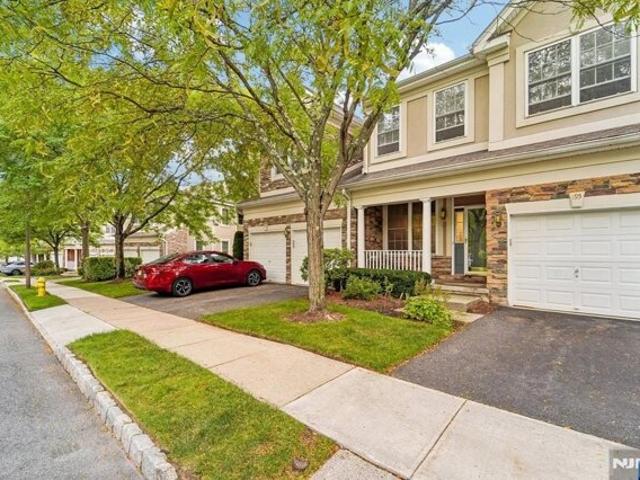 House for sale in Wayne, Passaic County
