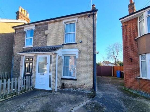 House for sale in Key Street, Suffolk