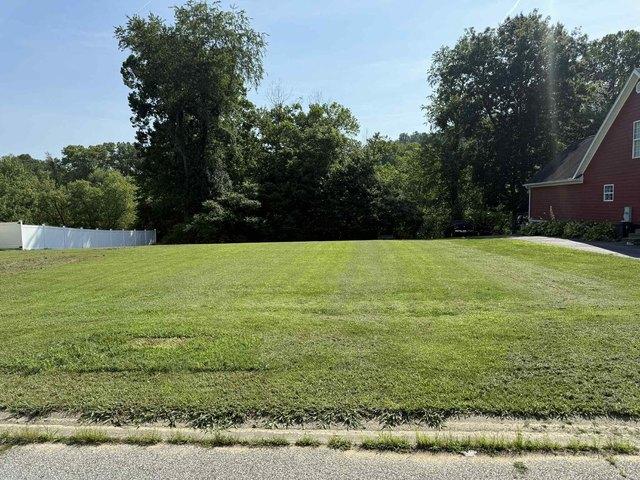 Land for sale in Louisa, Kentucky