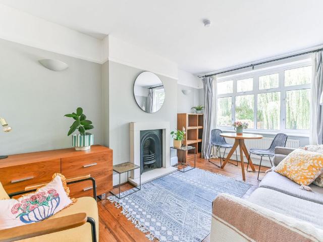 Apartment for rent in Streatham, Greater London