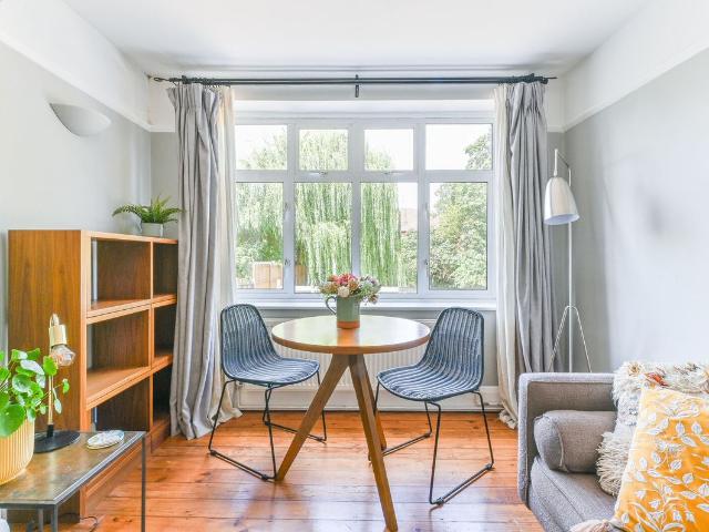 Apartment for rent in Streatham, Greater London