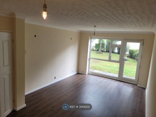 House for rent in The Wells, Surrey