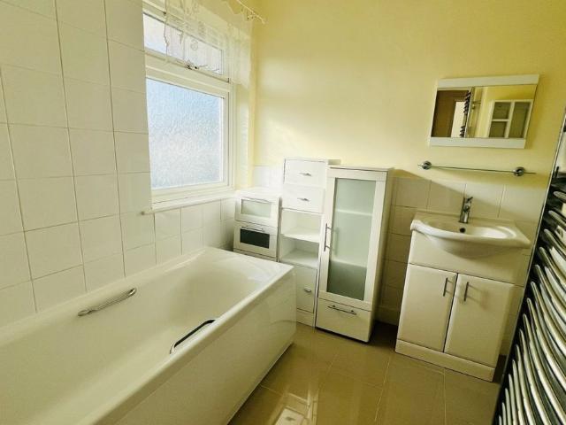 House for rent in Slough, Isle Of Man