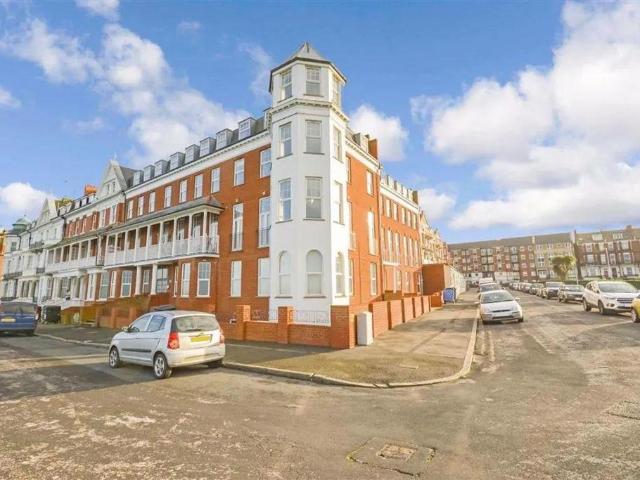 Apartment for rent in Cliftonville West, Thanet