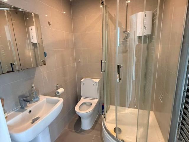 Apartment for rent in London Borough of Lewisham, Ladywell