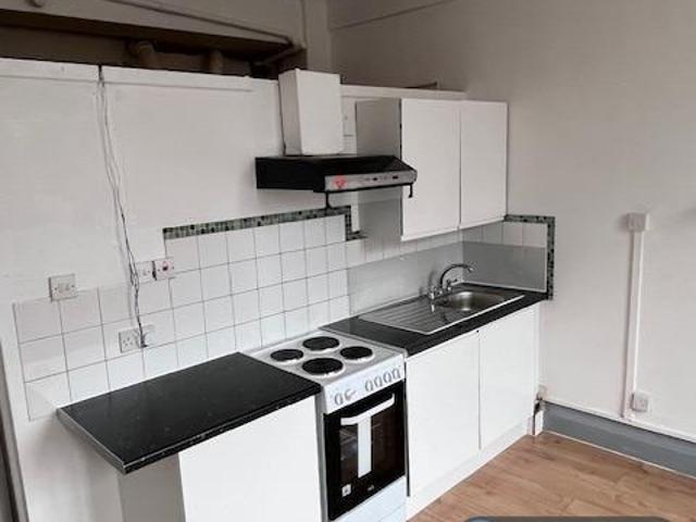 Apartment for rent in London Borough of Lewisham, Ladywell