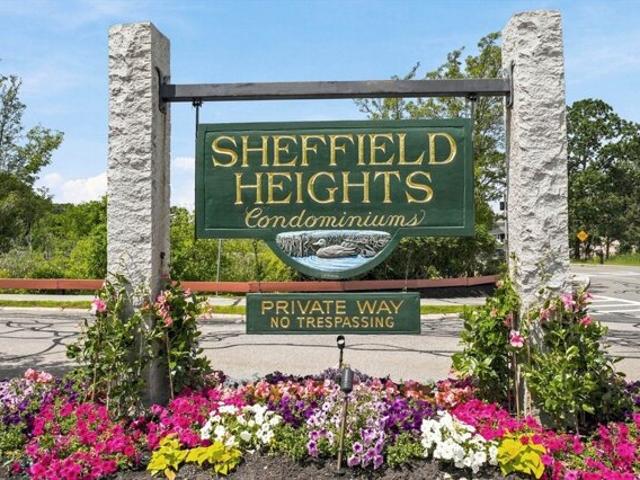 Condo for sale in Saugus, Massachusetts