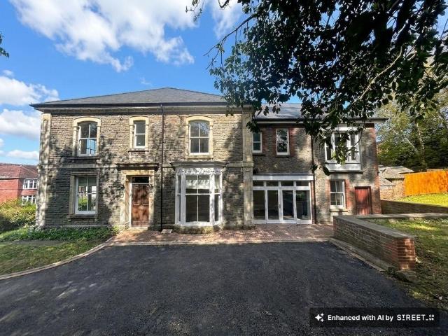 House for rent in Cimla, Neath