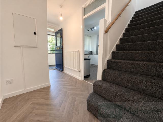 Apartment for rent in London Borough of Lewisham, Deptford