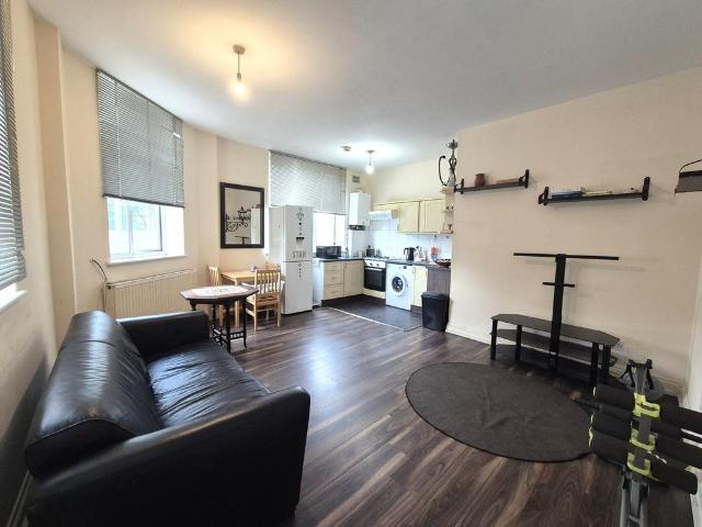 Apartment for rent in London Borough of Lewisham, New Cross