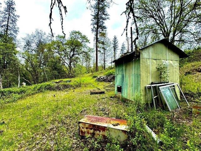 Land for sale in Lewiston, California