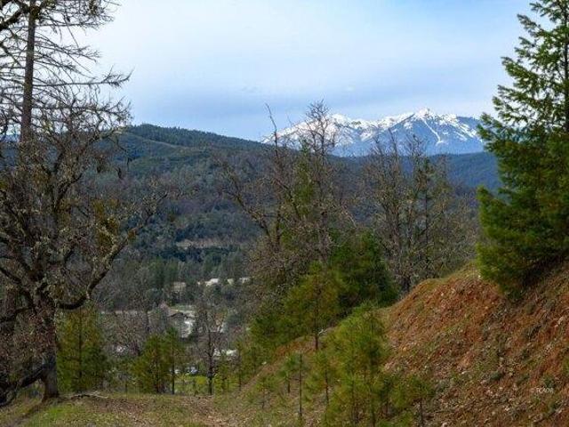 Land for sale in Lewiston, California