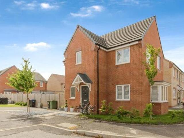 House for sale in Meadowbank, Winsford