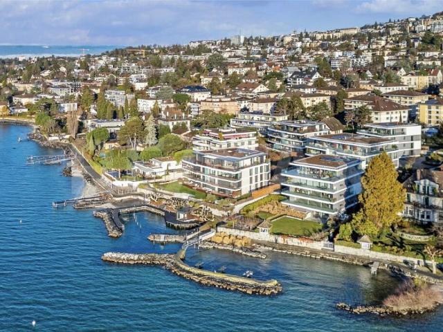 Wohnung kaufen in Pully, Waadt