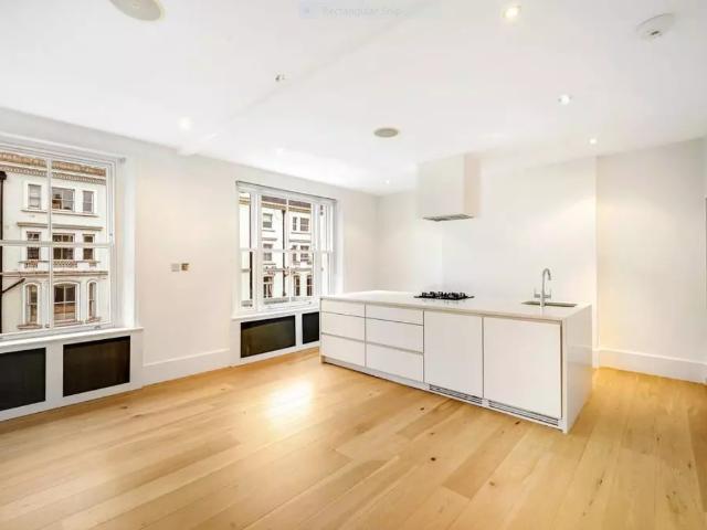 Apartment for rent in Earl's Court, Greater London