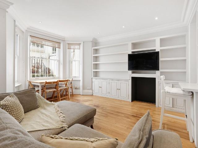 House for rent in Earl's Court, Greater London