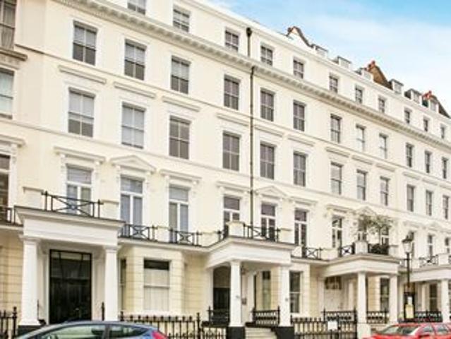 Apartment for rent in Earl's Court, Greater London