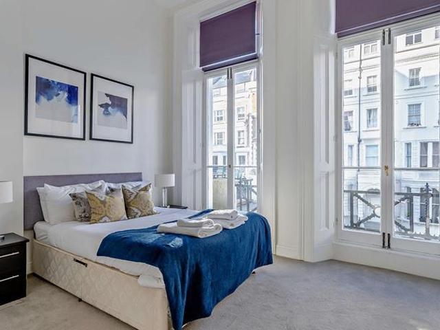 House for rent in Earl's Court, Greater London