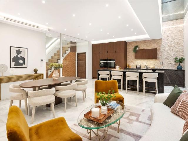 Apartment for rent in Royal Borough of Kensington and Chelsea, Greater London