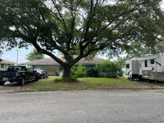 House for sale in Jefferson, Texas