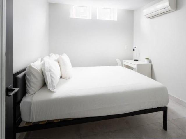 Room for rent in Arverne, New York