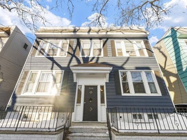 House for sale in Hudson, New Jersey
