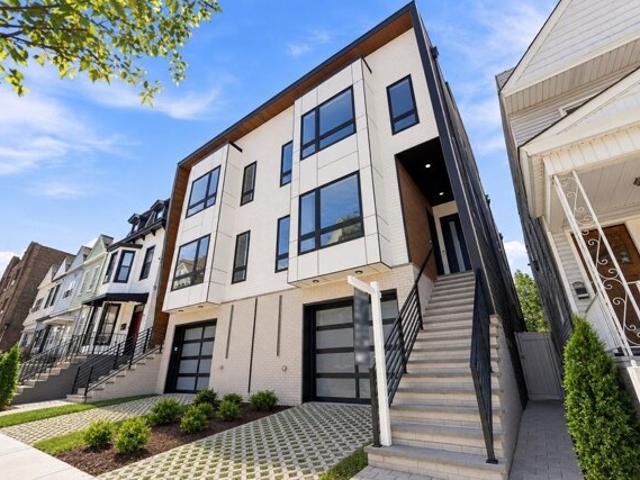 House for sale in Hudson, New Jersey