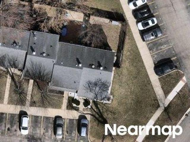 House for sale in Illinois