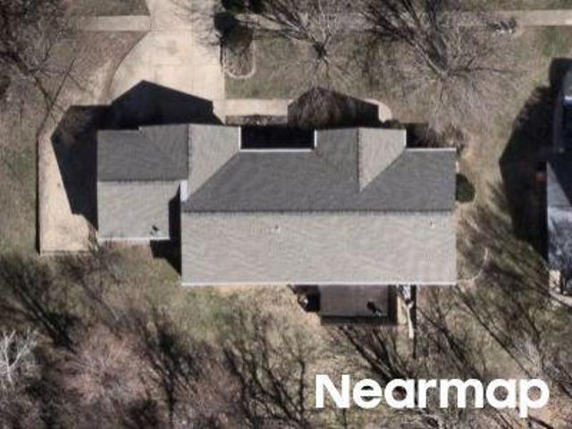 House for sale in Washington, Illinois