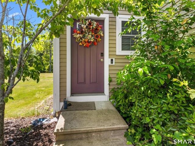 House for sale in North Haven, Connecticut