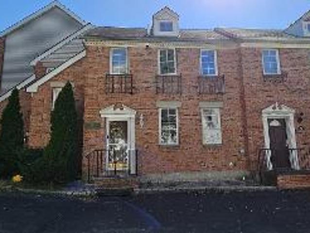 Townhouse for sale in Arverne, New York