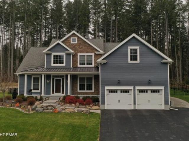 House for sale in Blakeslee, Pennsylvania