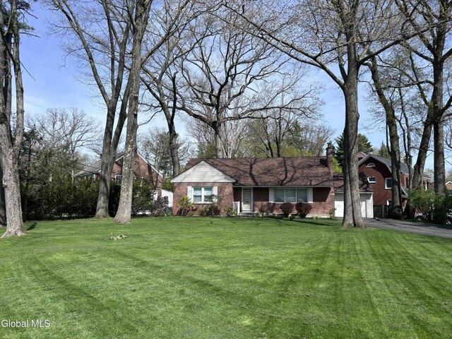 House for sale in Niskayuna, New York