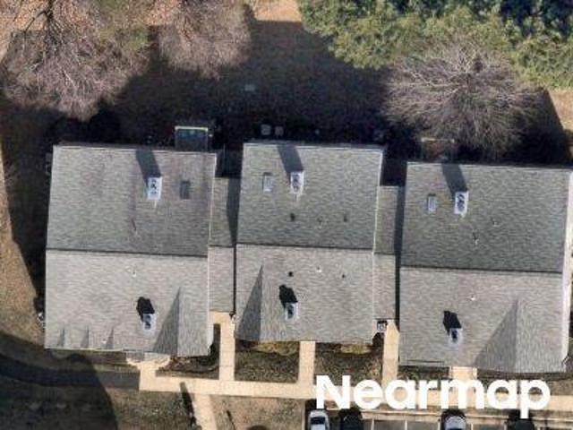 Condo for sale in Springfield