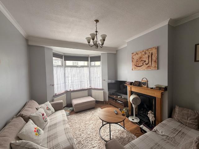 House for rent in London Borough of Redbridge, Greater London