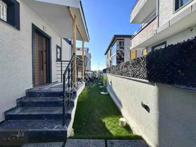 Marmaraereğlisi, Tekirdağ içerisinde satılık Villa