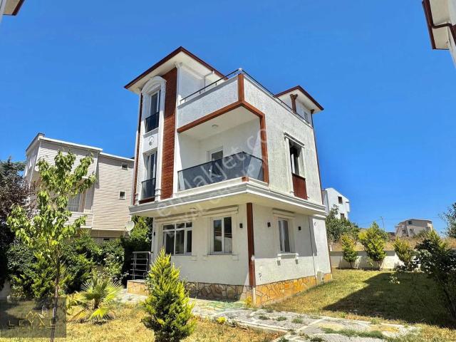 Marmaraereğlisi, Tekirdağ içerisinde satılık Villa