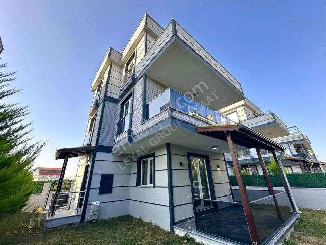Marmaraereğlisi, Tekirdağ içerisinde satılık Villa
